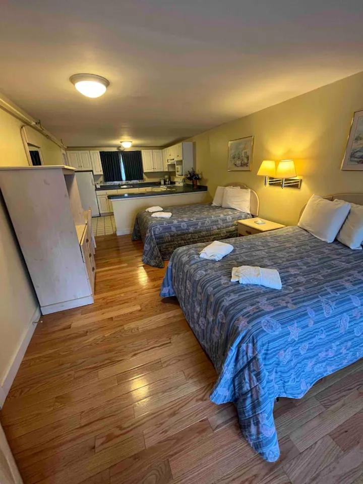 Beau Rivage Motel オールドオーチャードビーチ エクステリア 写真
