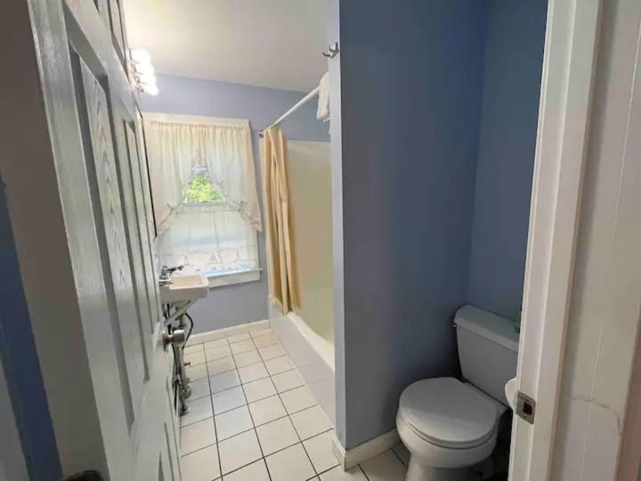 Beau Rivage Motel オールドオーチャードビーチ エクステリア 写真