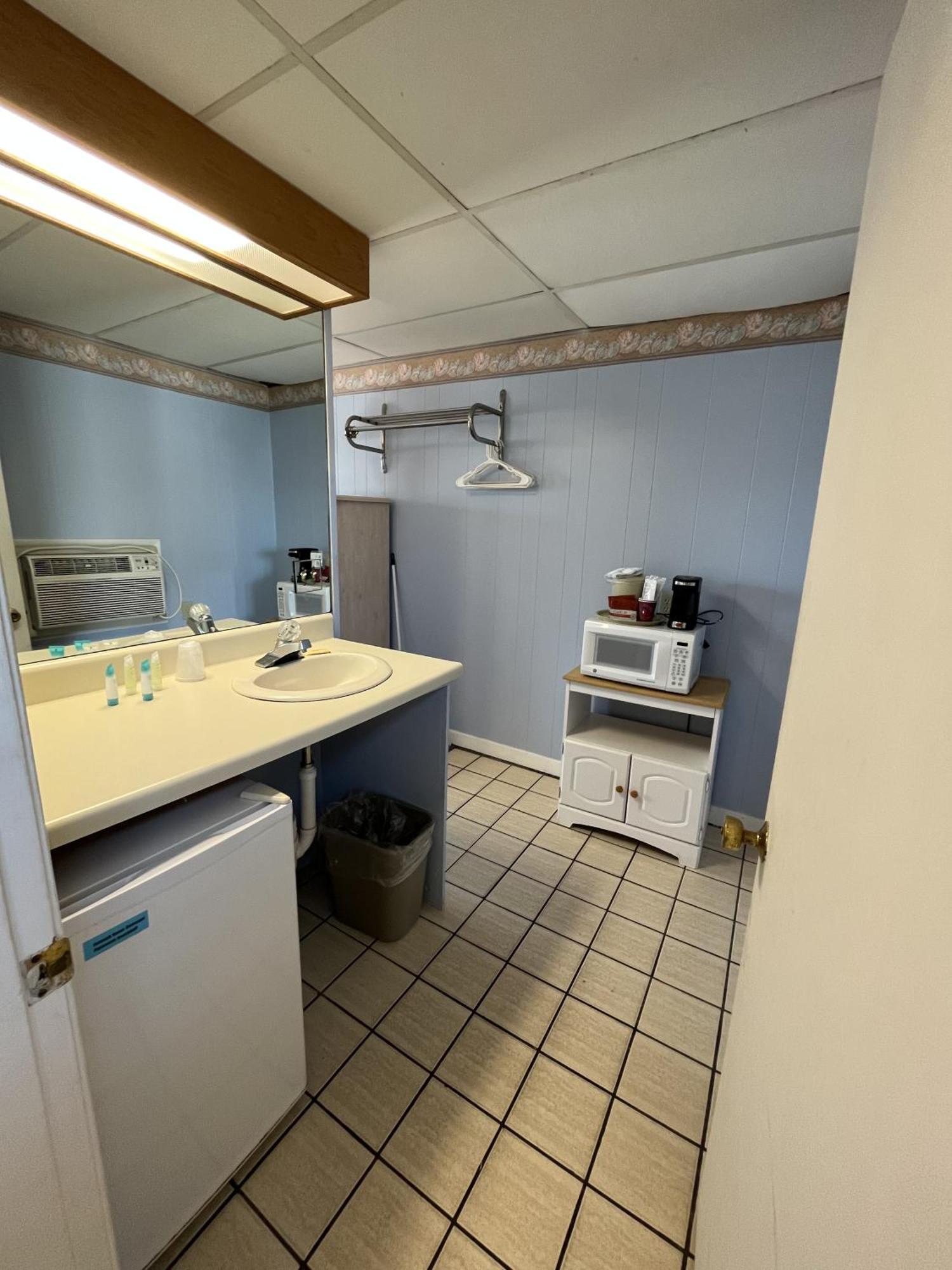 Beau Rivage Motel オールドオーチャードビーチ エクステリア 写真