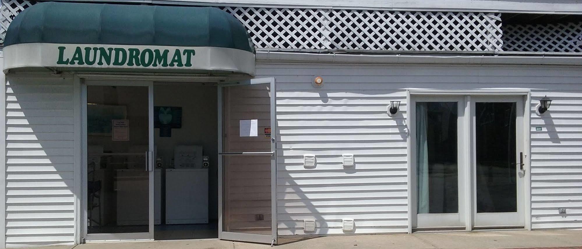 Beau Rivage Motel オールドオーチャードビーチ エクステリア 写真